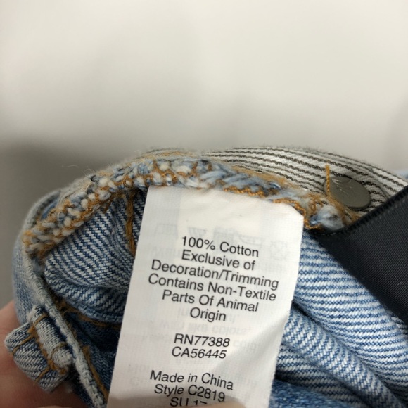 Madewell | The Perfect Summer Jean Fitzgerald 28 - Picture 7 of 11